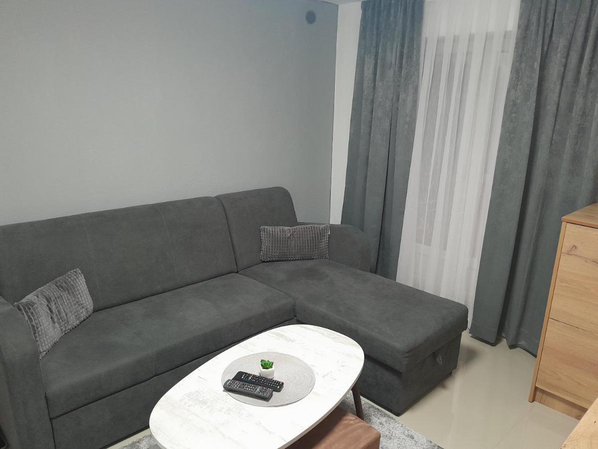 Apartmani Bet Gradacac 1 Maj Broj 24 Esterno foto