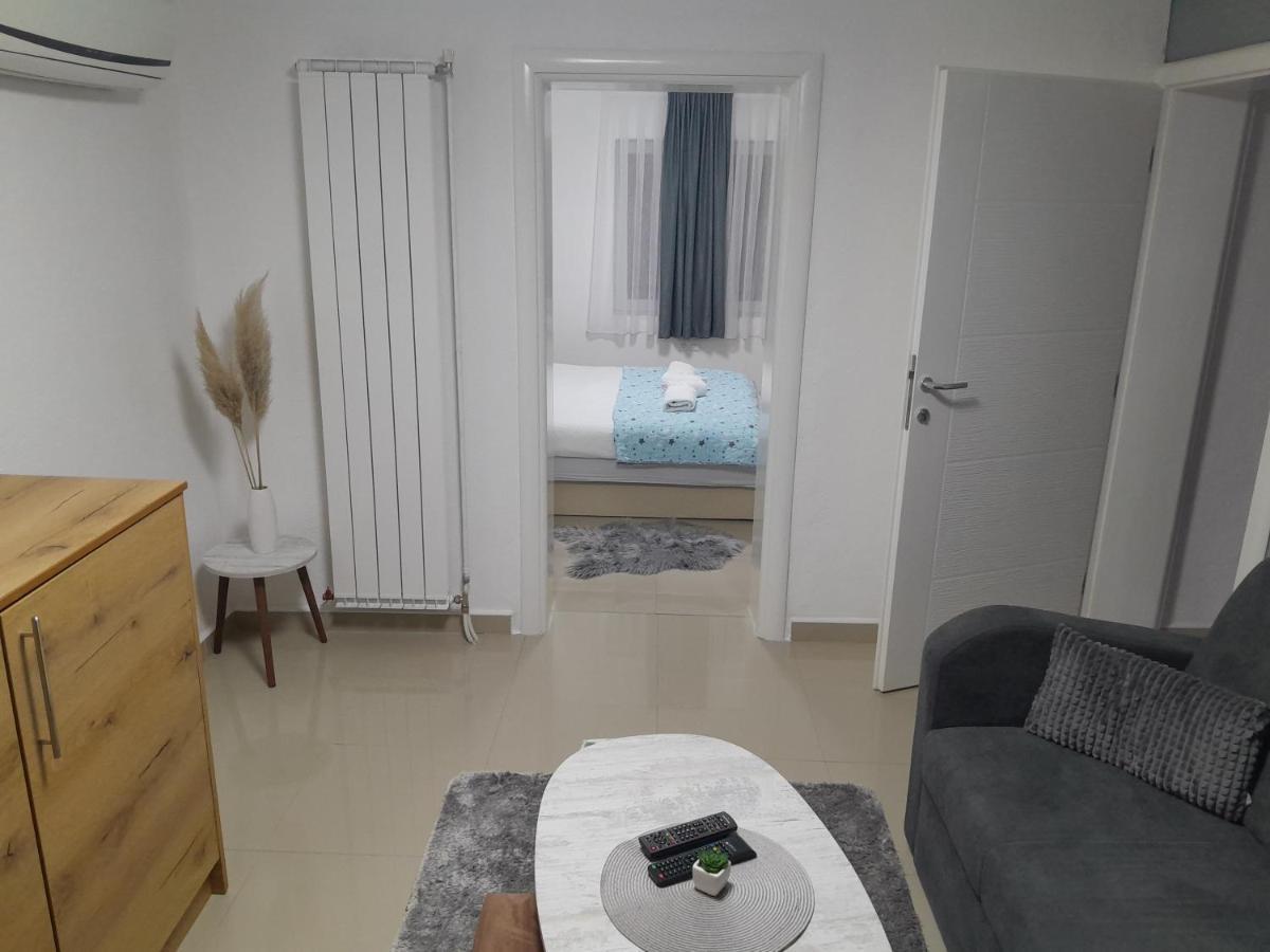 Apartmani Bet Gradacac 1 Maj Broj 24 Esterno foto