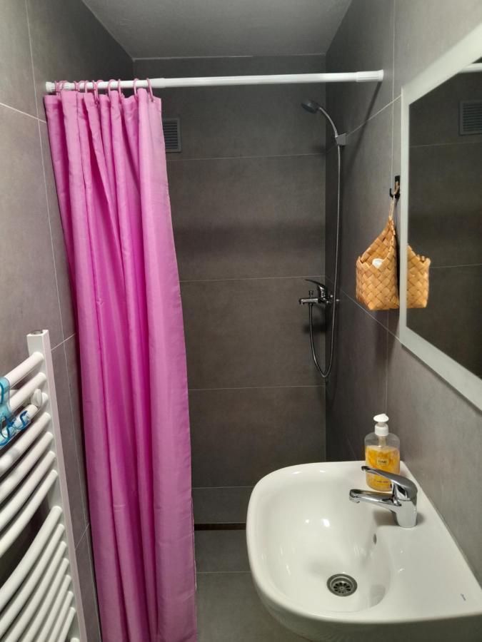Apartmani Bet Gradacac 1 Maj Broj 24 Esterno foto